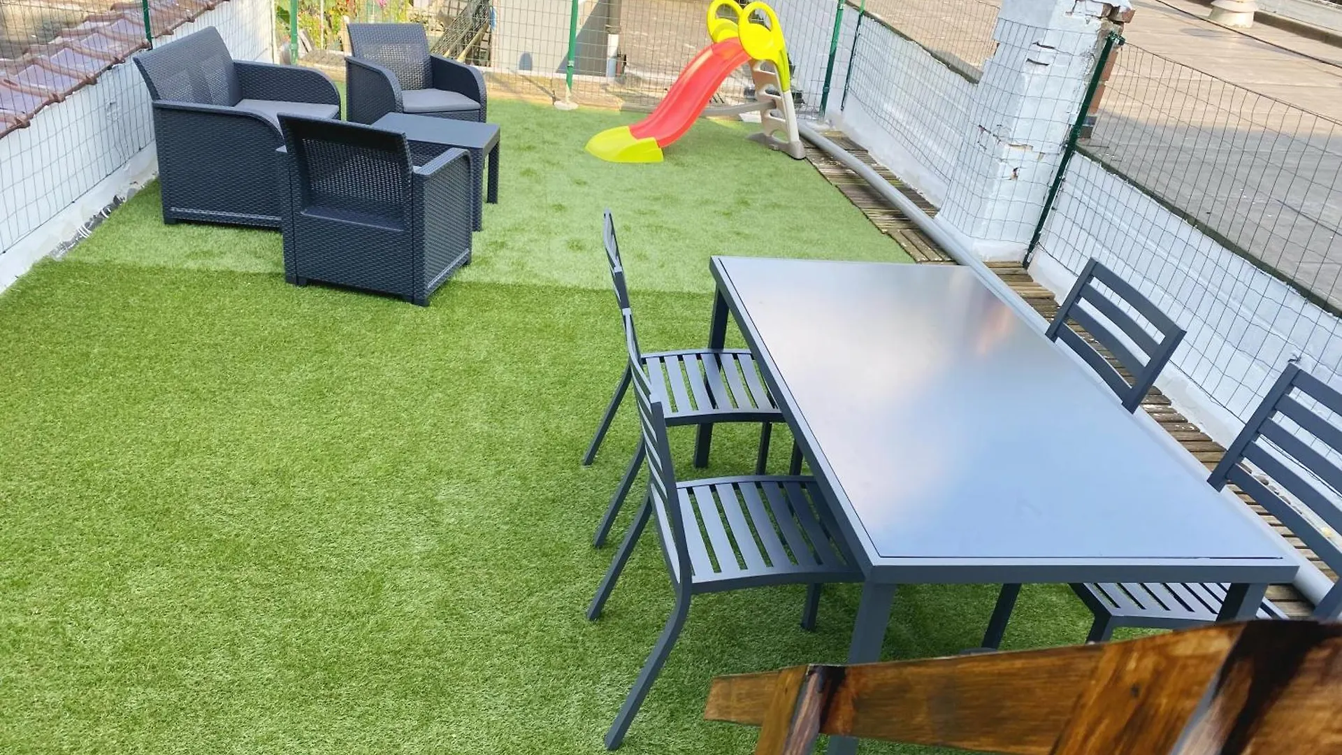 Sweet Home With Big Terrace Brussels Apartment